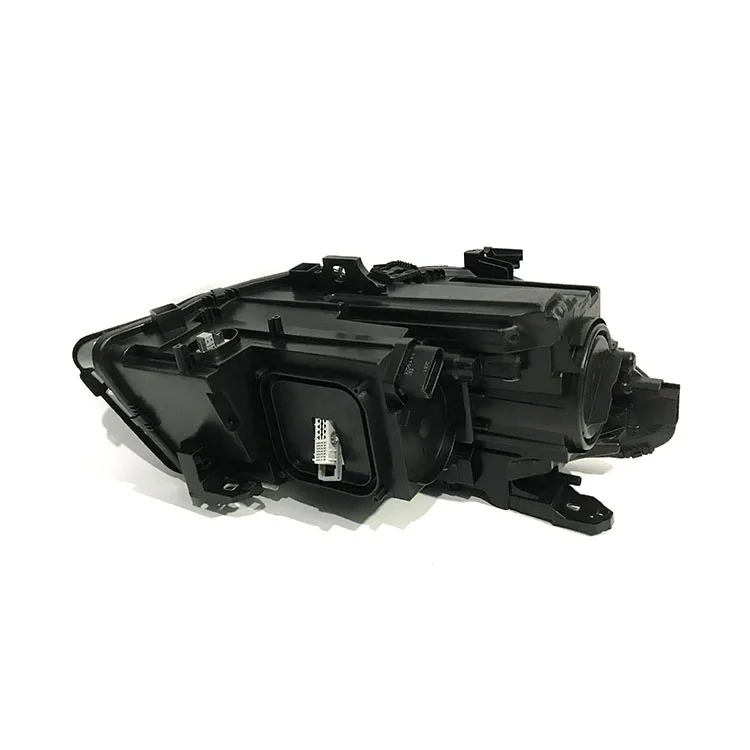 Factory Direct Sales Are Suitable for the New CLA Headlight Car Assembly LED 200 220 260 W117 Headlight Car Led From 2014